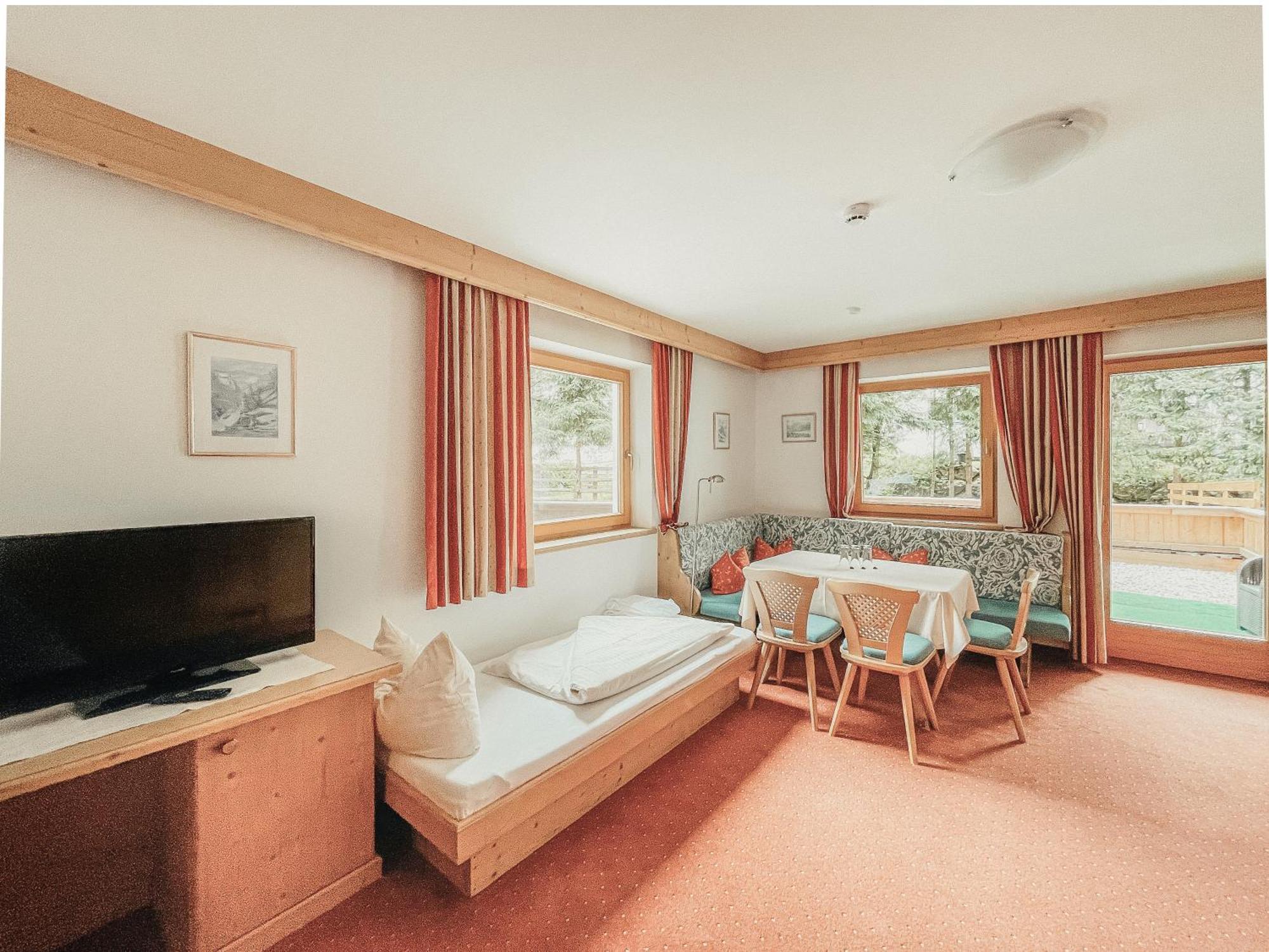 Alpenhotel Tirolerhof Gerlos Room photo